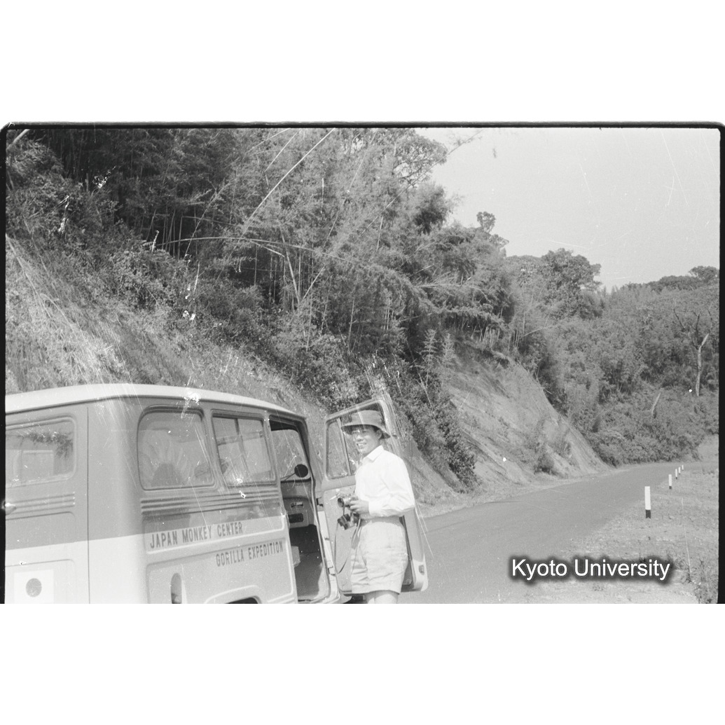 [28コマ目]「下鶴助教授」 (1)