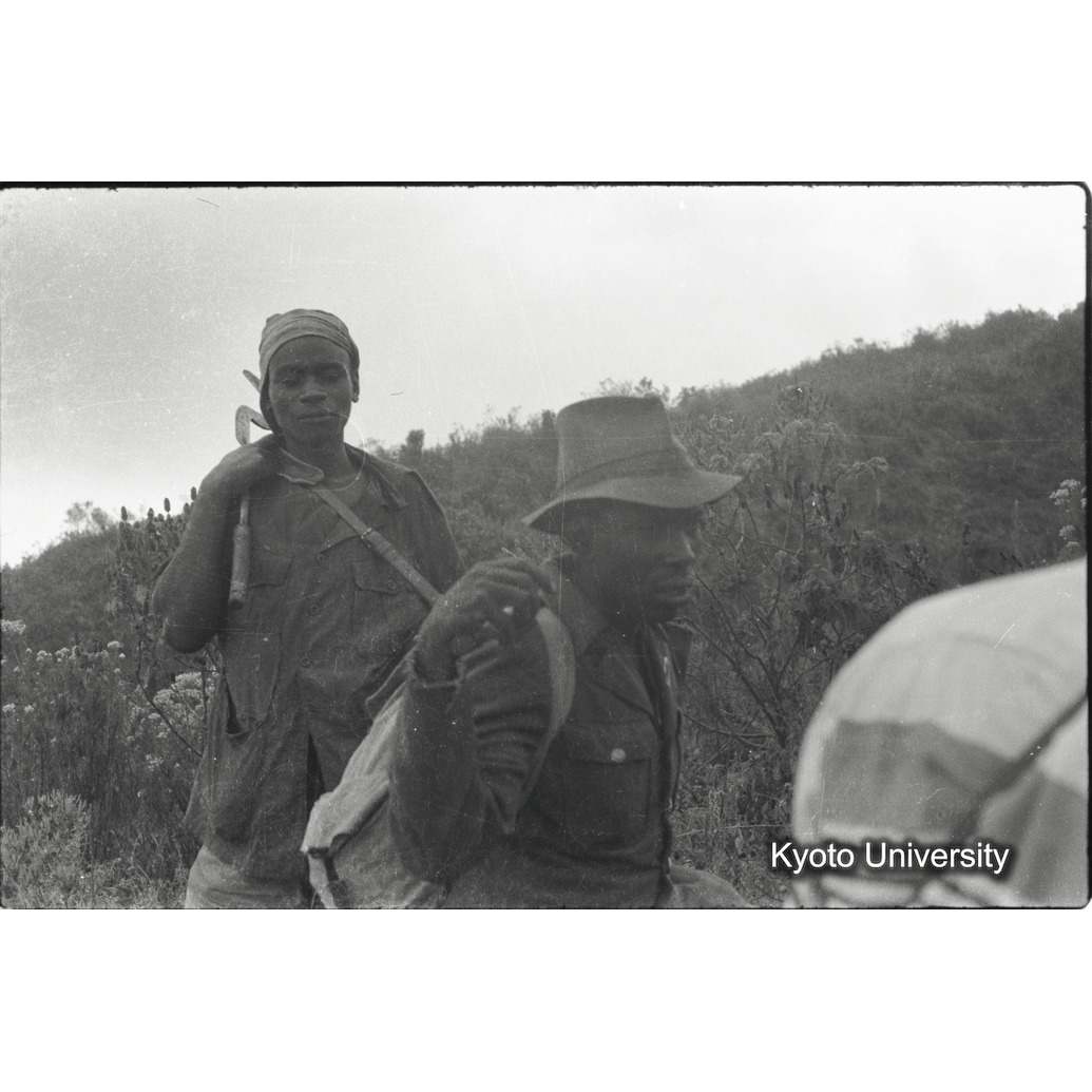 [１コマ目]「トラッカー」 (1)