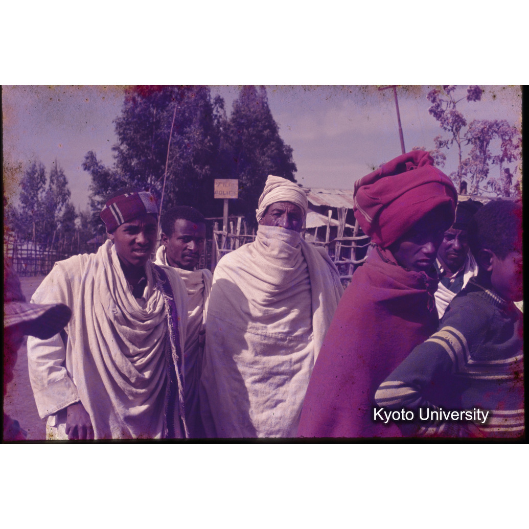 AdAb　1974　102 (1)