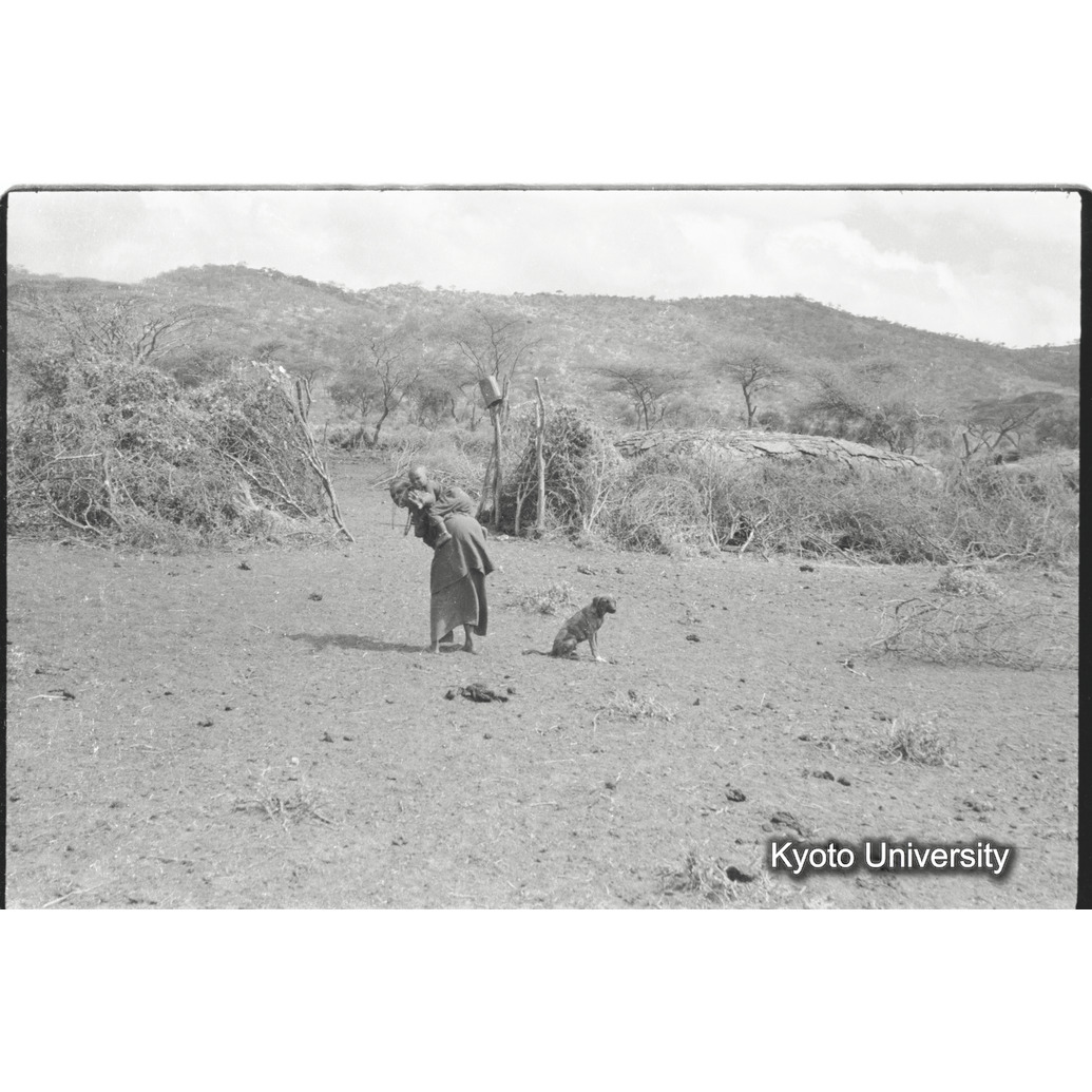 [11コマ目]「マサイの母子」 (1)