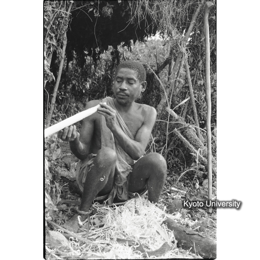 [16コマ目]「カシェンゲ」 (1)