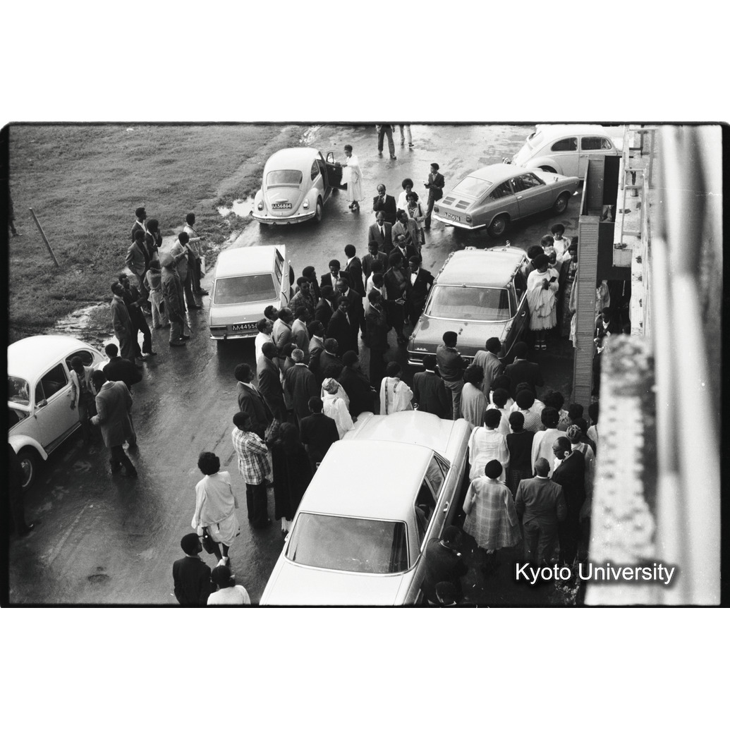 [１４コマ目]「結婚式（１）」 (1)