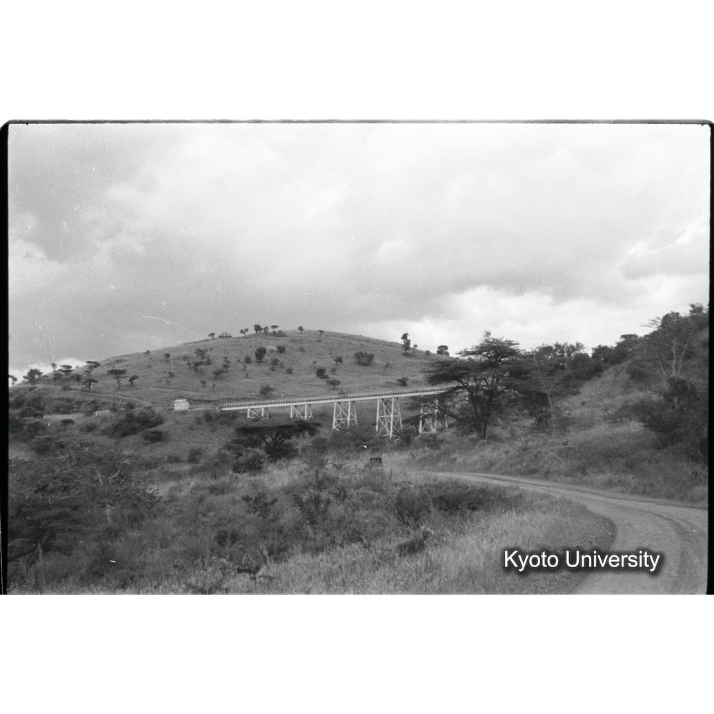 [26コマ目]「鉄橋」 (1)