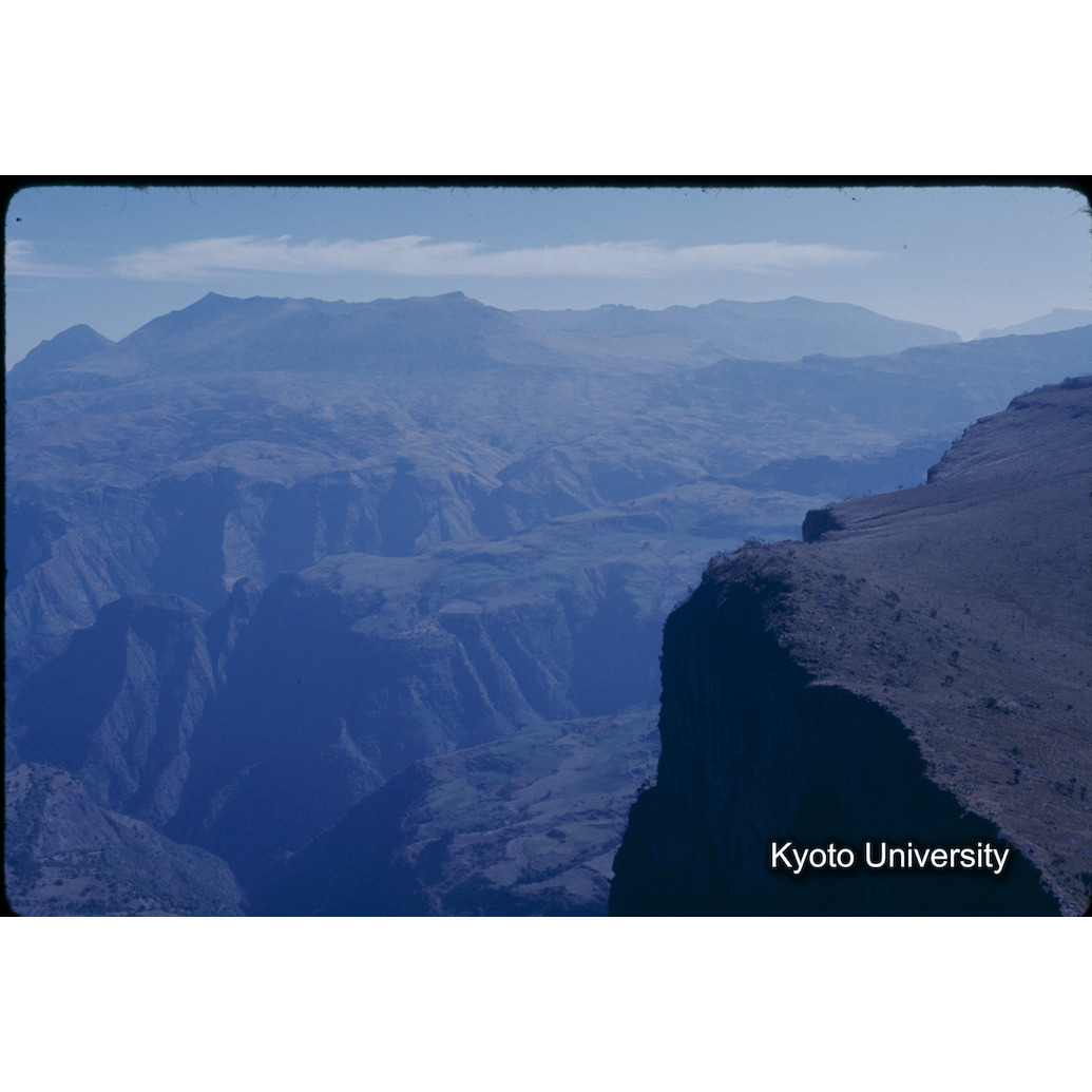 Sm　1973　13　（N）[赤色, 丸囲み] (1)