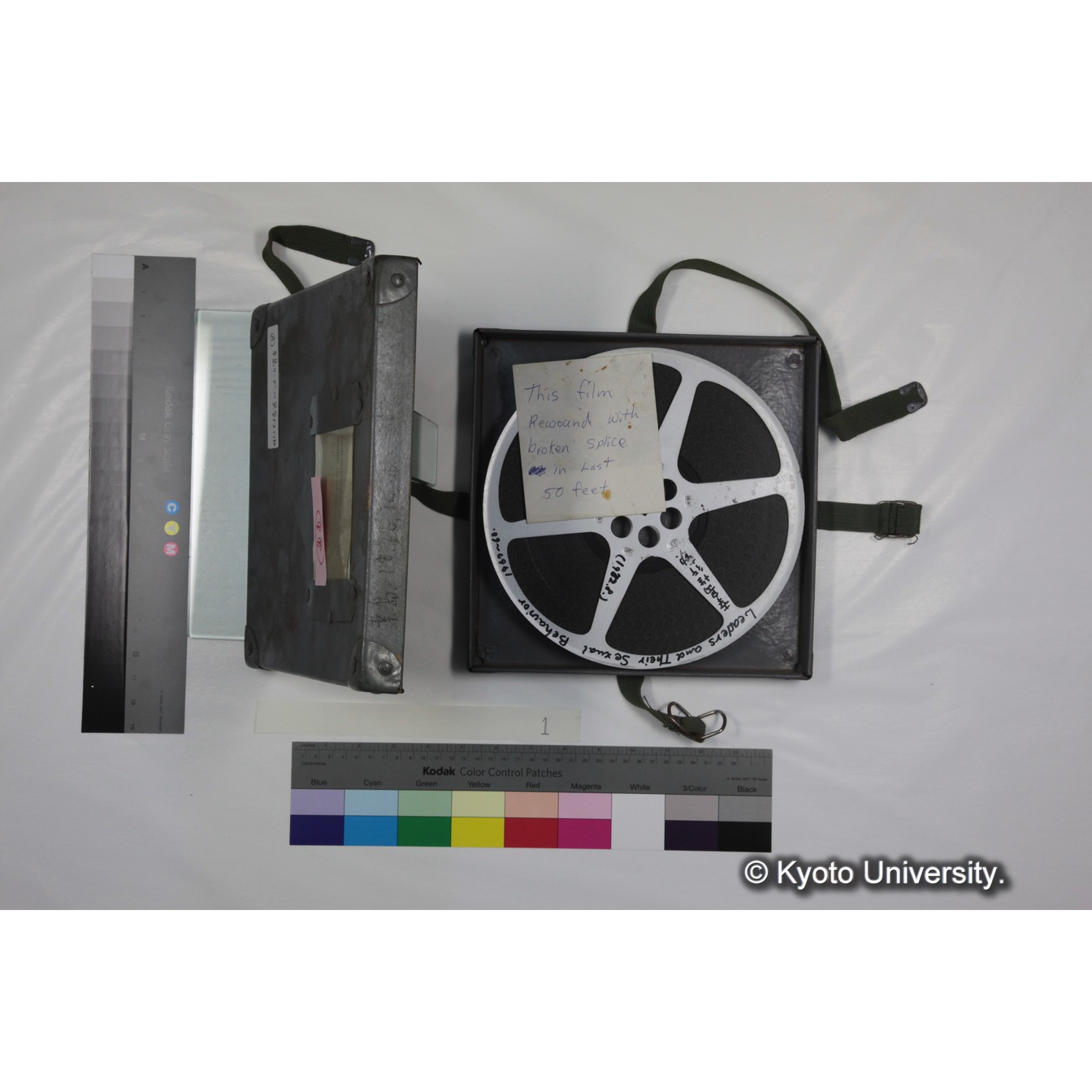 16mmフィルム(映画フィルム). (2)