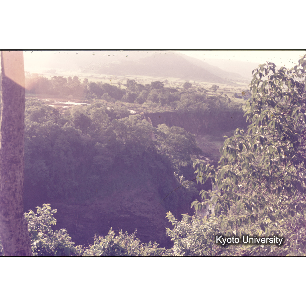 Sm　1973　1073 (1)