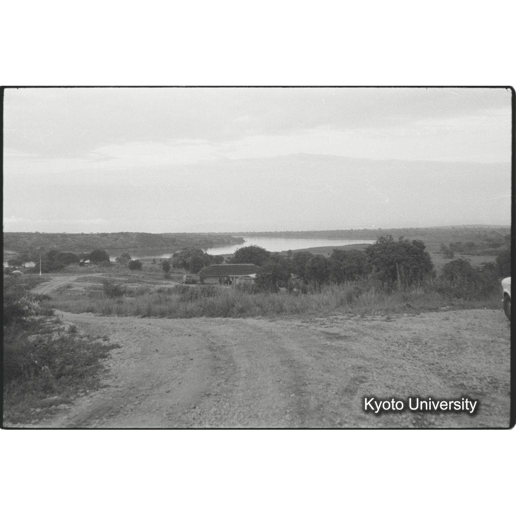 [２２コマ目]「ロッジのある所（１）」 (1)