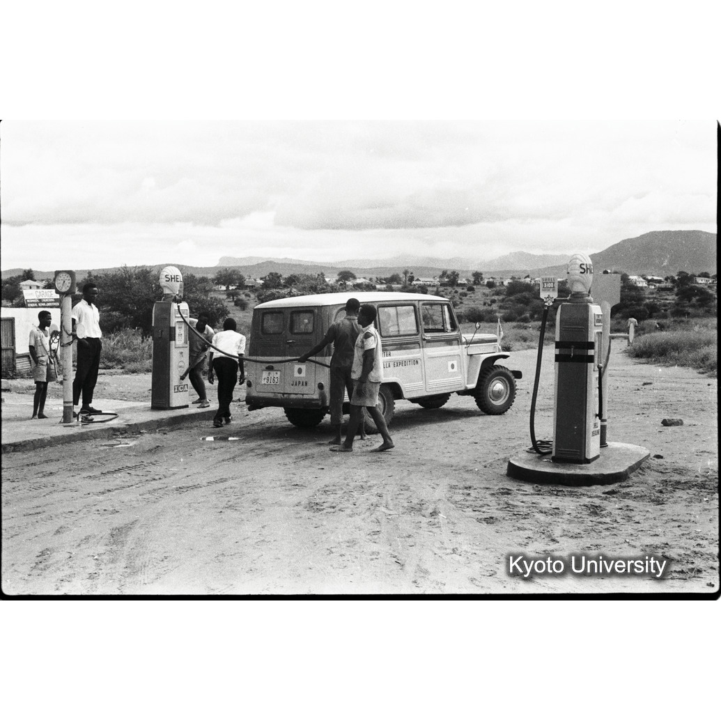 [18コマ目]「給油」 (1)